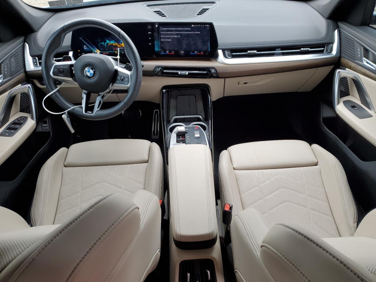 2023 BMW X1 - Image 8