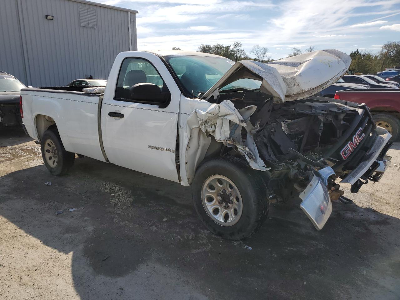 2009 GMC Sierra - Image 4