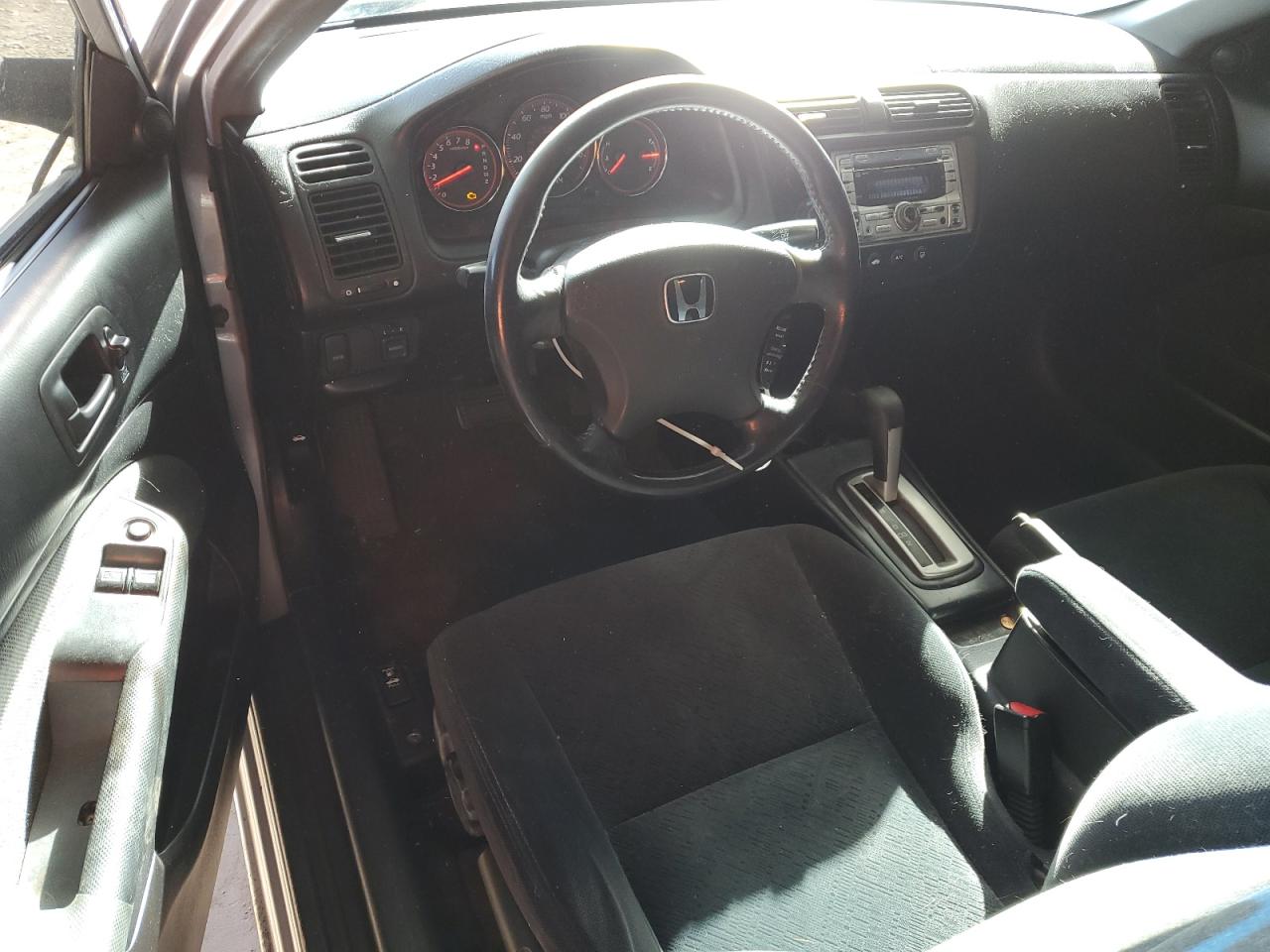 2005 Honda Civic - Image 8