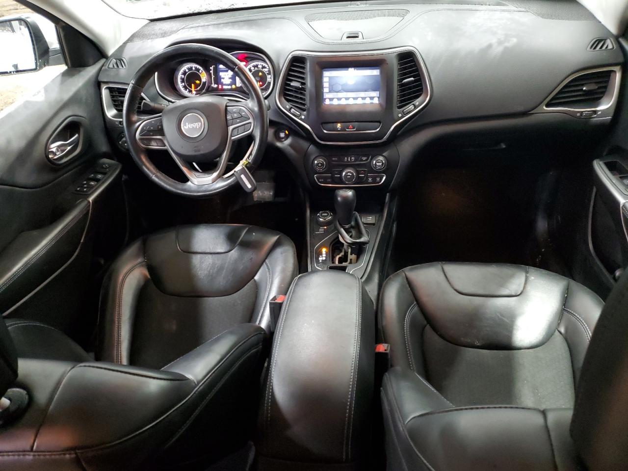 2020 Jeep Grand Cherokee - Image 8