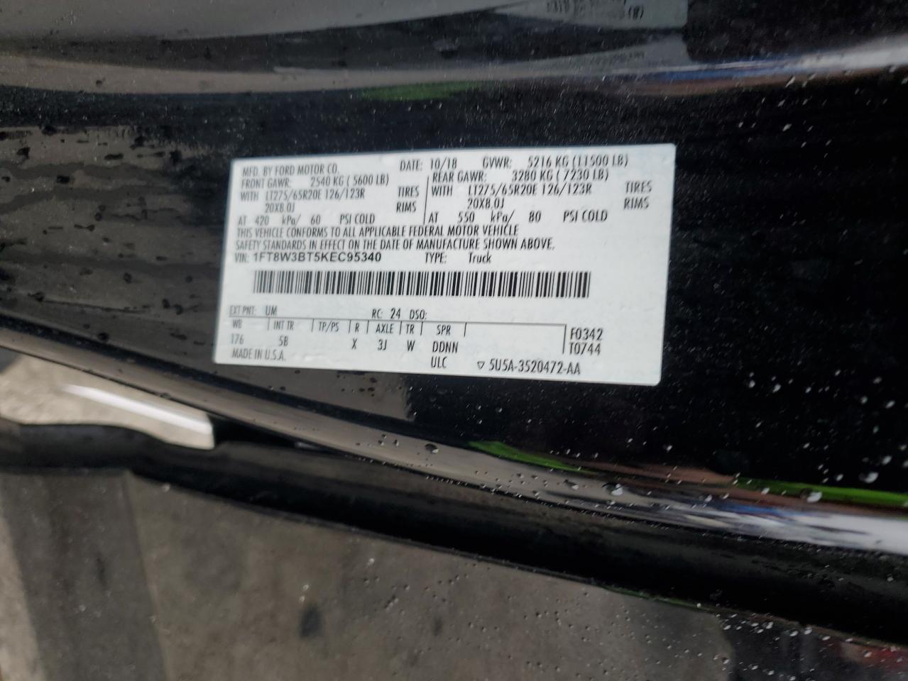 2019 Ford F350 - Image 12