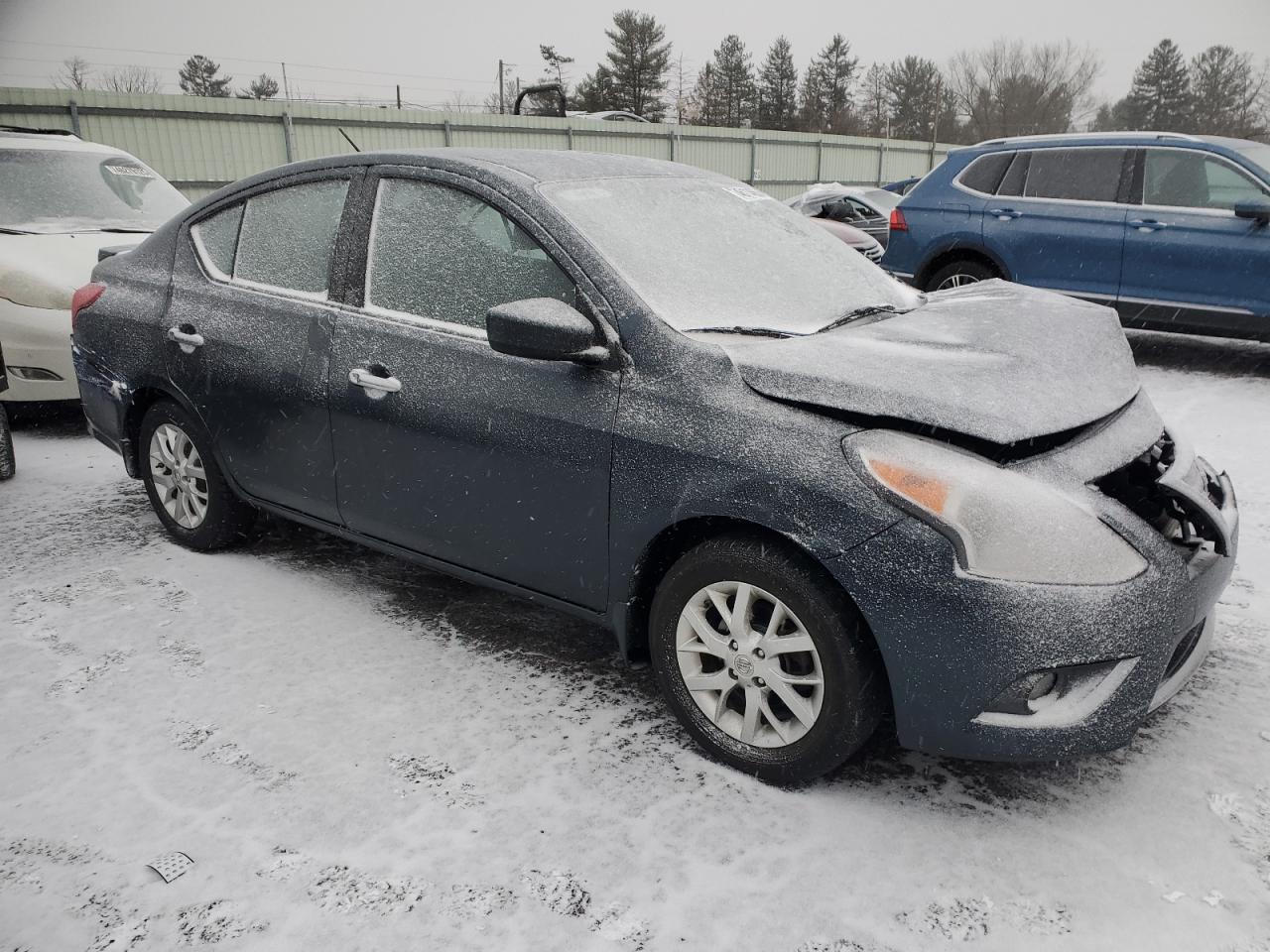 2016 Nissan Versa - Image 4
