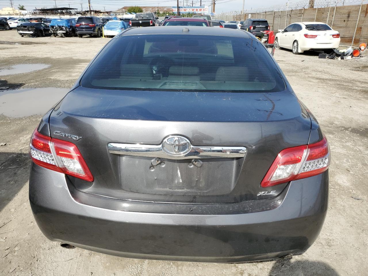 2010 Toyota Camry - Image 6