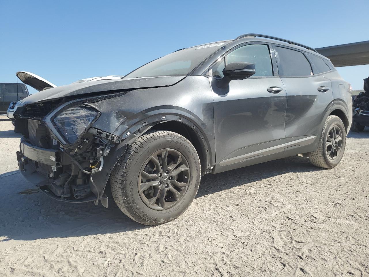 2024 Kia Sportage - Image 1