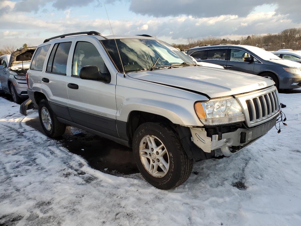 2004 Jeep Grand Cherokee - Image 4