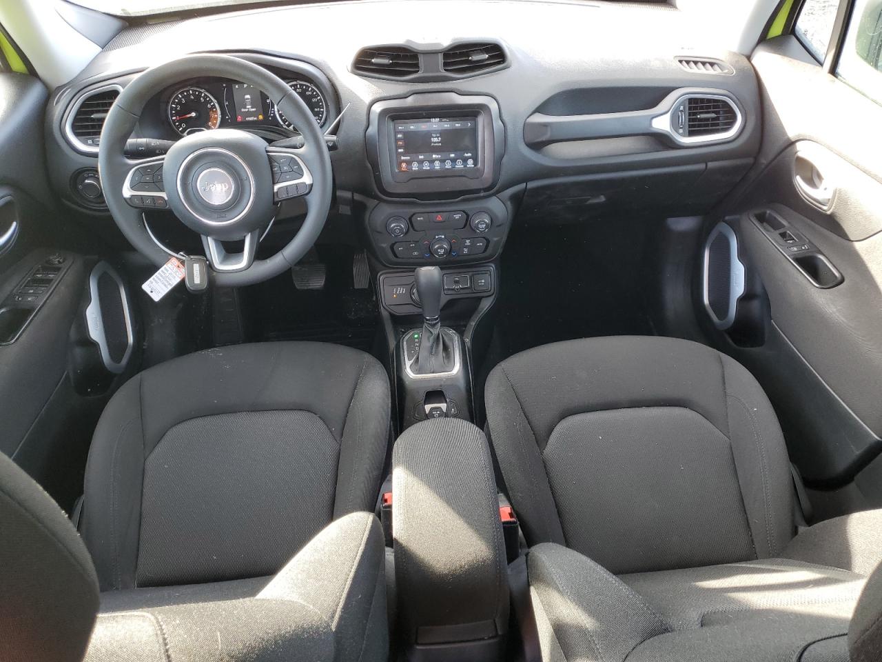 2018 Jeep Renegade - Image 8