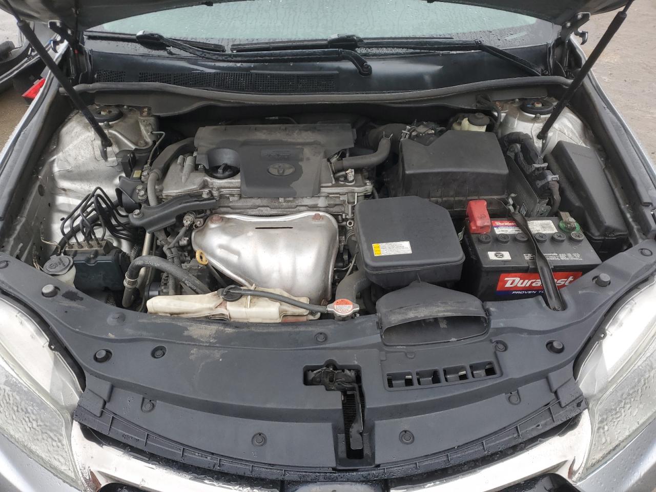 2016 Toyota Camry - Image 11