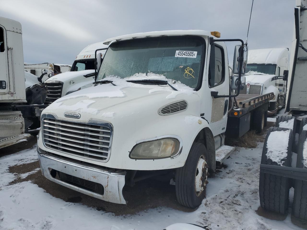 2005 Freightliner M2 106 Medium Duty на продаже в Brighton, CO - Minor Dent/Scratches