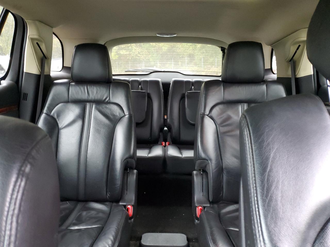 2018 Lincoln Mkt VIN: 2LMHJ5AT6JBL0123X Lot: 46800495