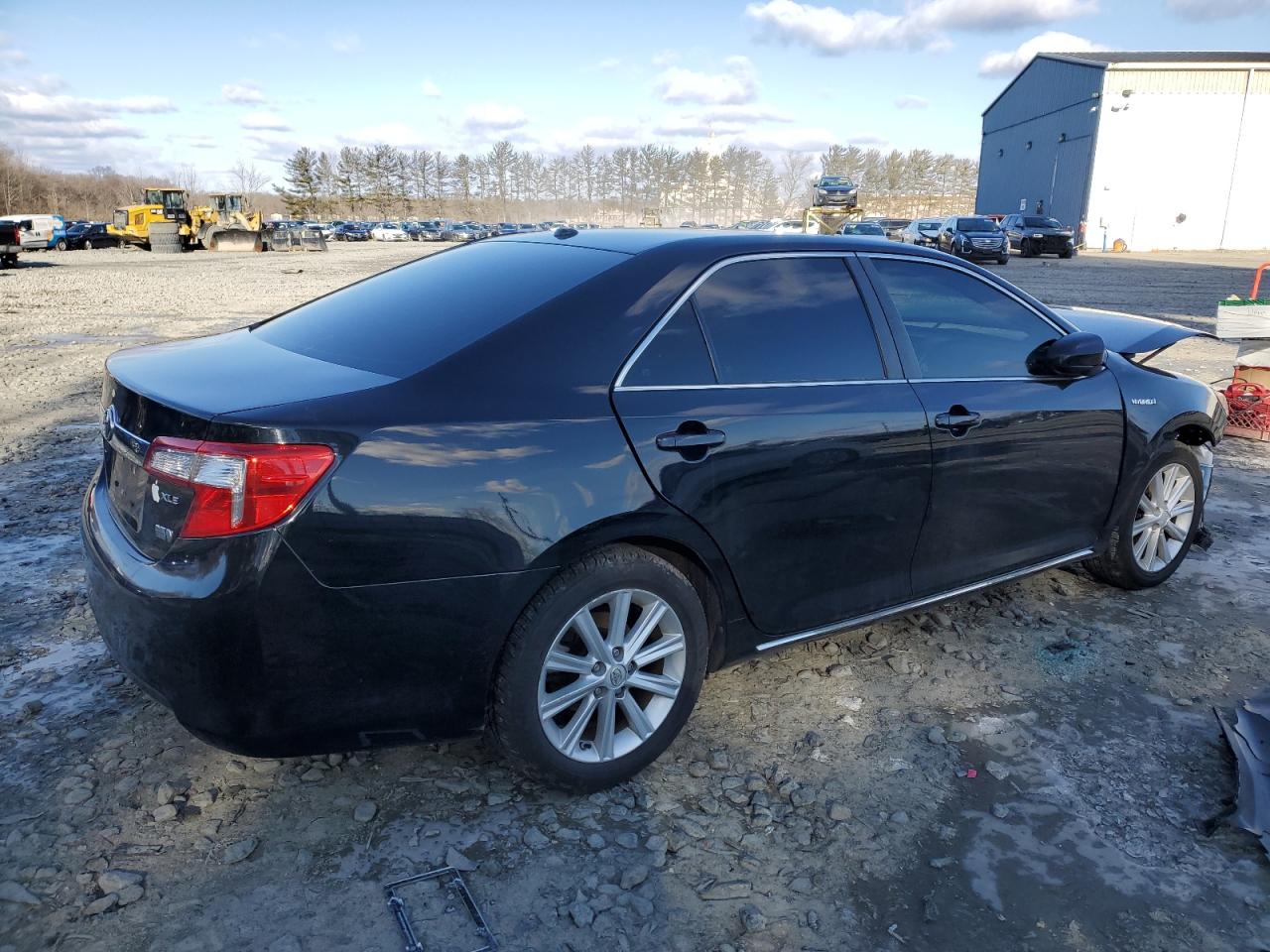 2014 Toyota Camry - Image 3