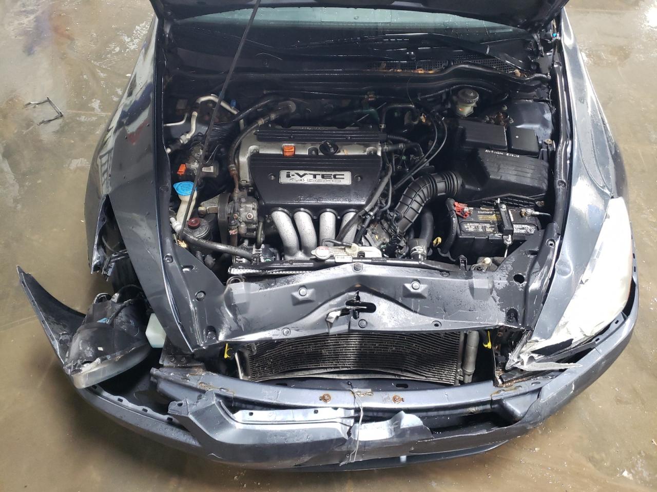 2003 Honda Accord - Image 11