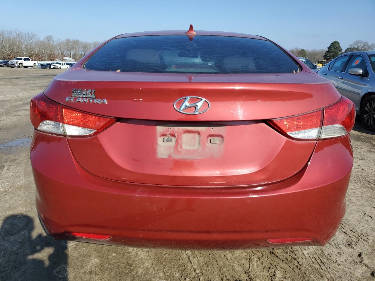 2013 Hyundai Elantra - Image 6