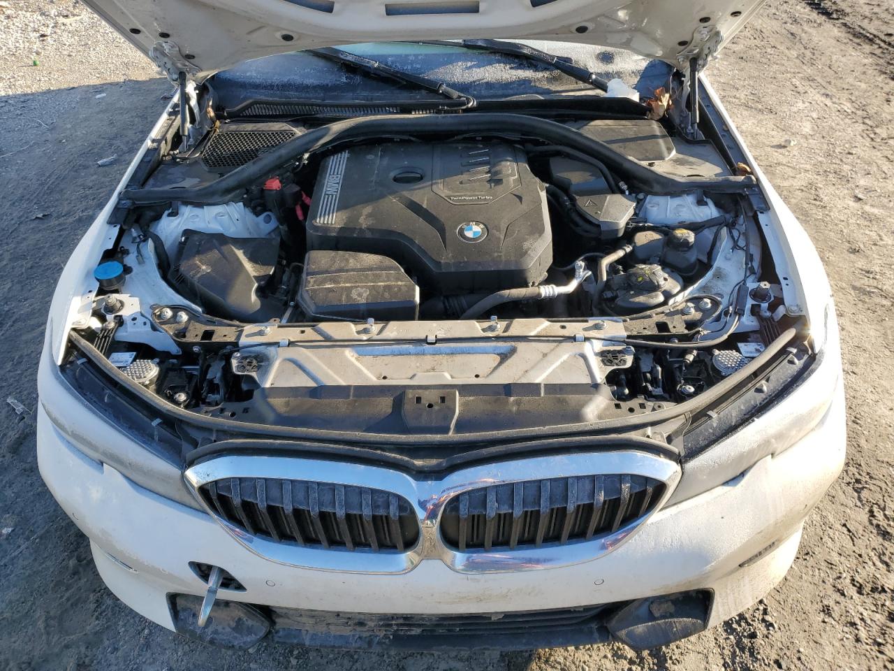 2022 BMW 330Xi VIN: 3MW5R7J08N8C63222 Lot: 45853645