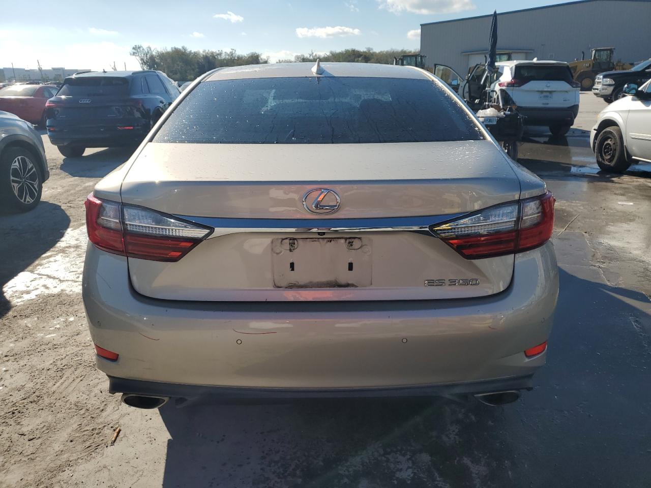 2017 Lexus ES - Image 6