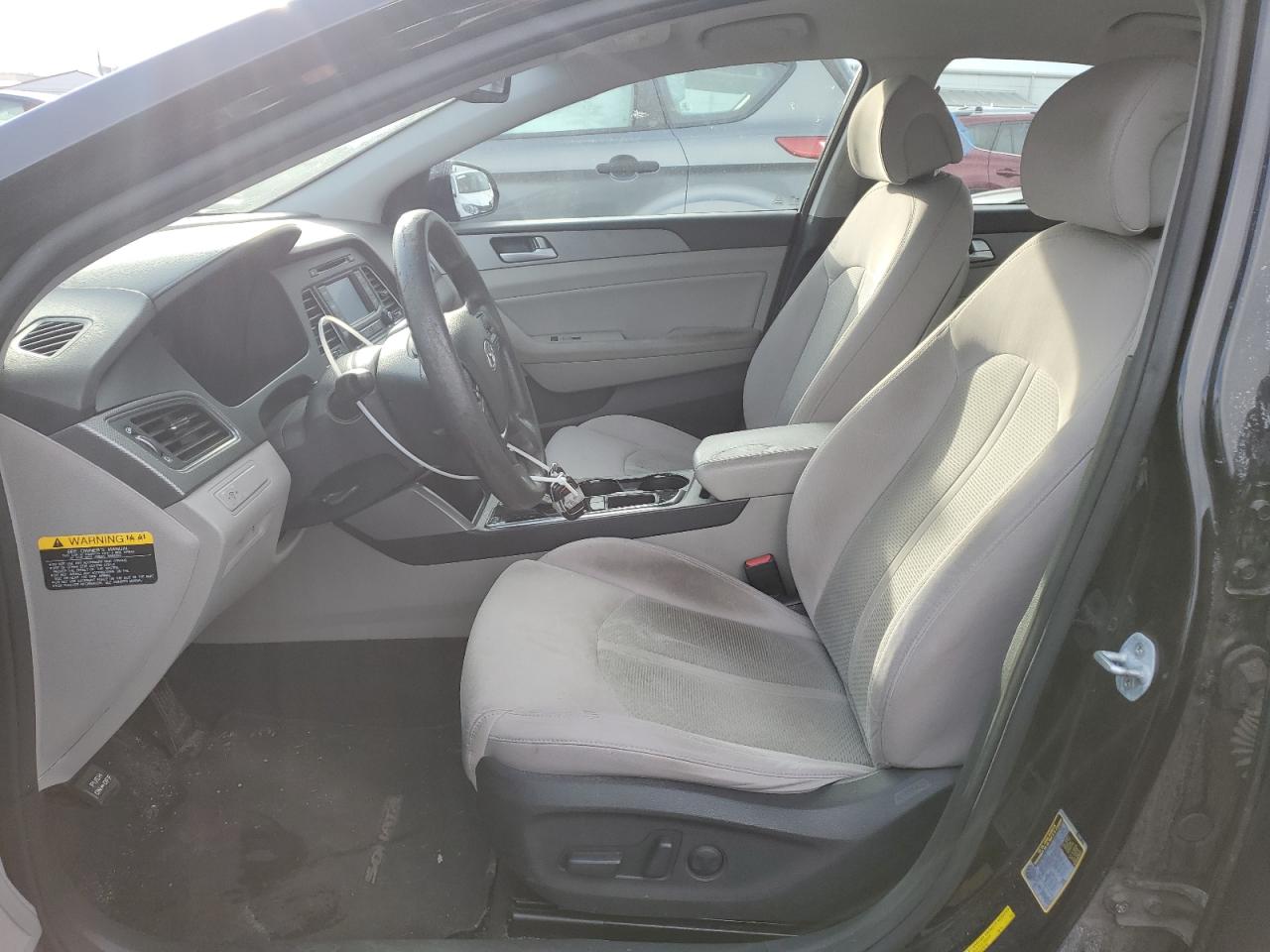 2015 Hyundai Sonata - Image 7