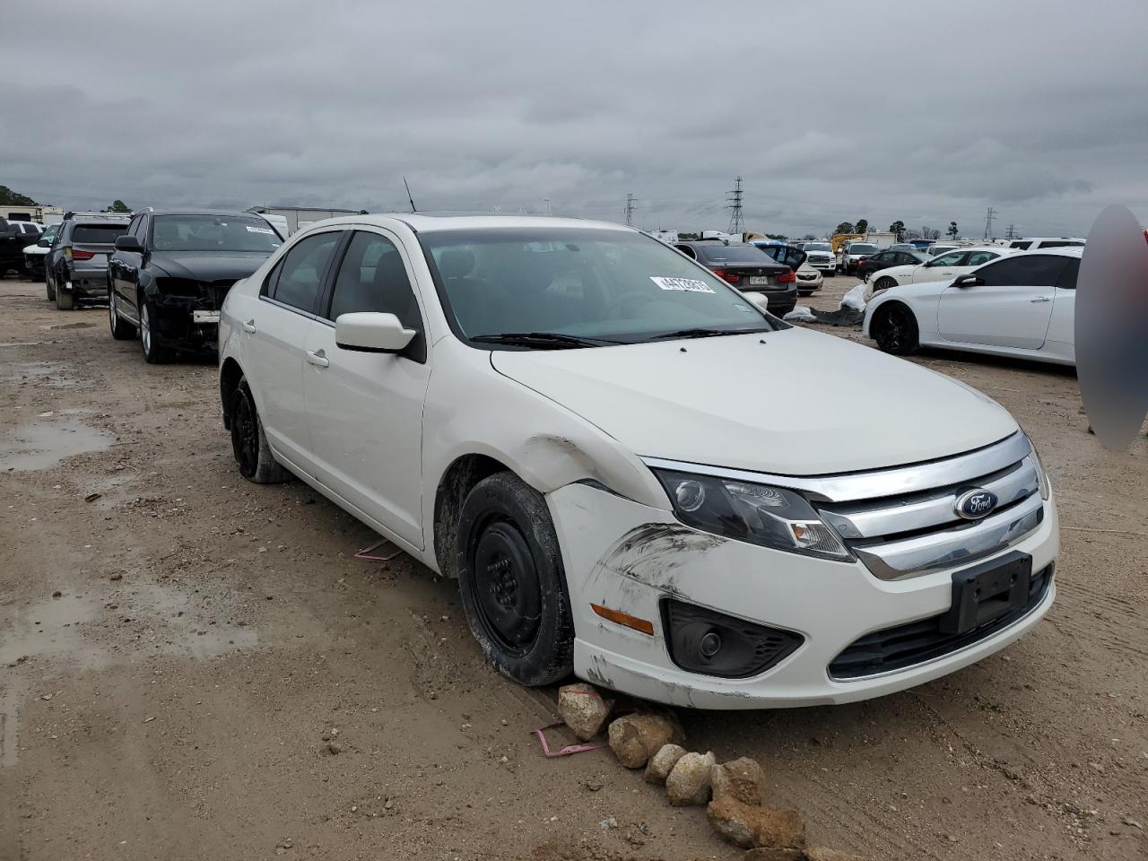 2011 Ford Fusion - Image 4