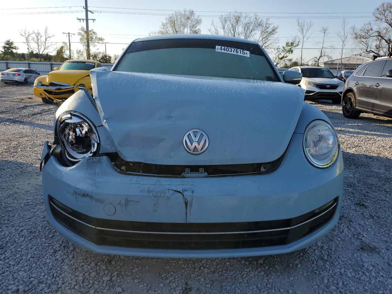 2013 Volkswagen Beetle - Image 5