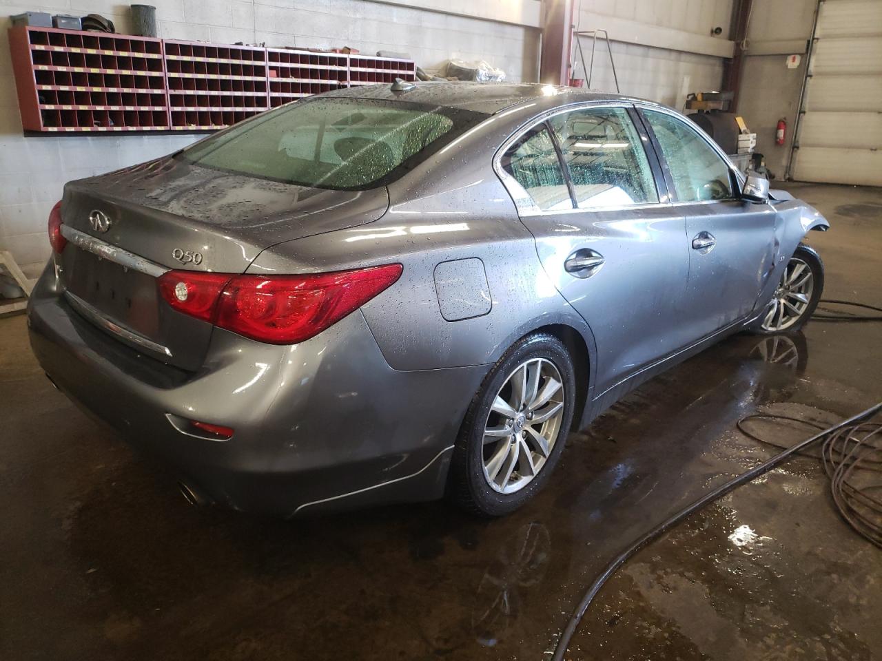 2015 Infiniti Q50 - Image 3