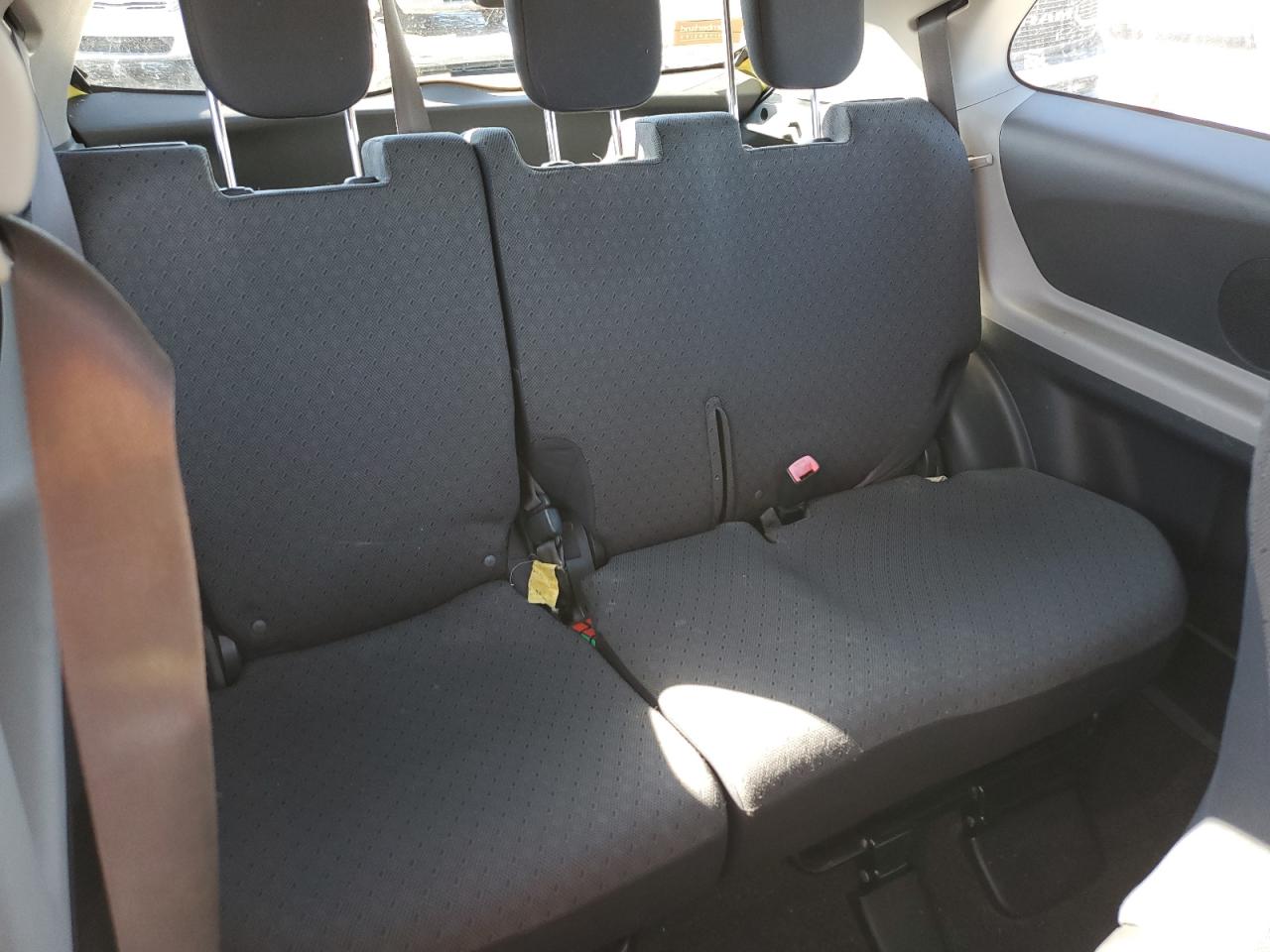 2009 Toyota Yaris - Image 10