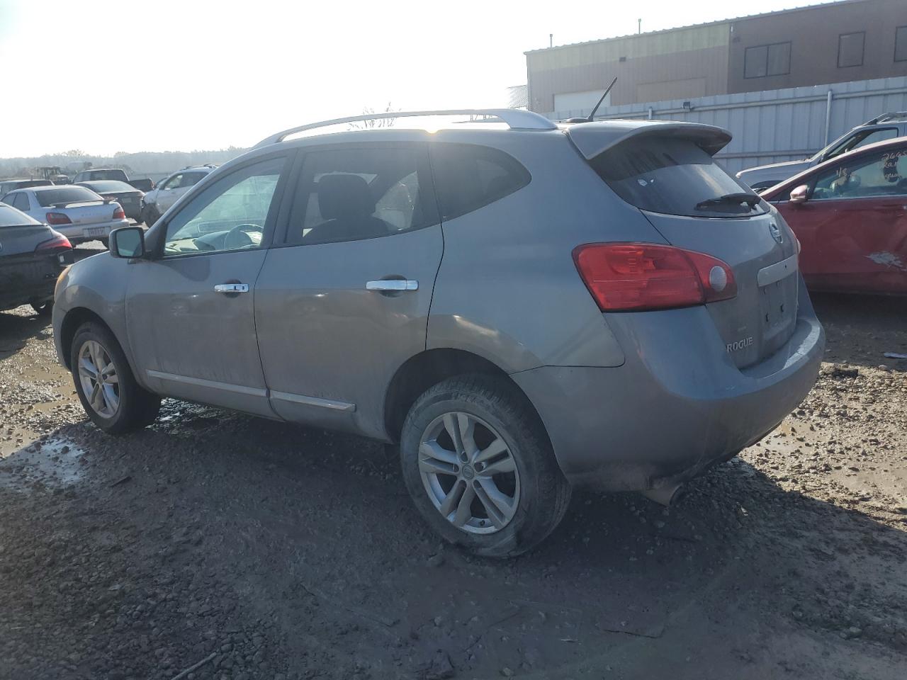 2013 Nissan Rogue - Image 2