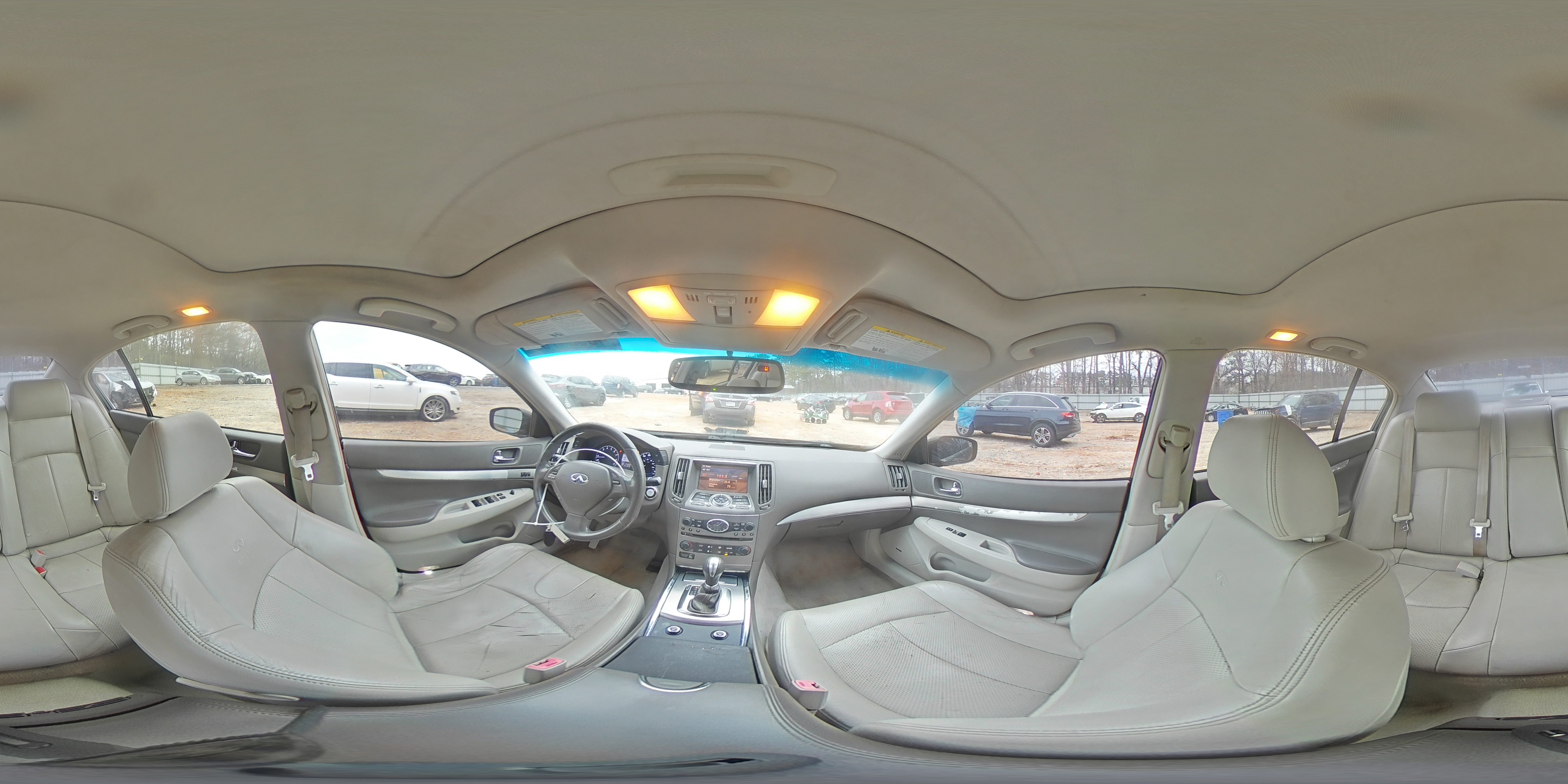 2013 Infiniti G - Image 12