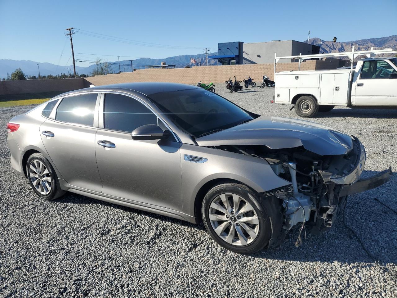 2016 Kia Optima - Image 4