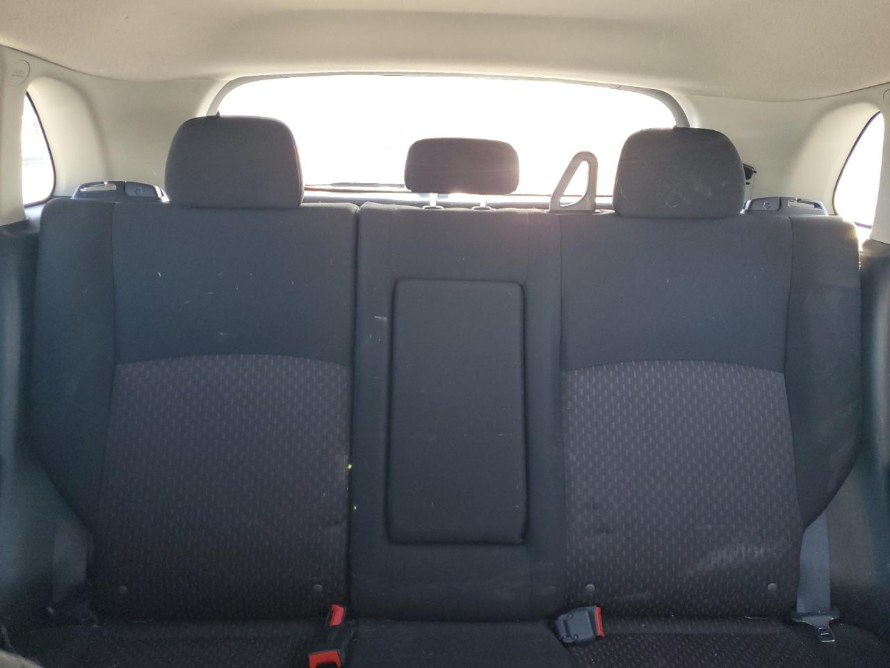 2018 Mitsubishi Outlander - Image 10