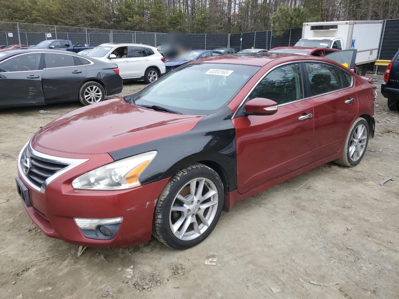 2013 Nissan Altima - Image 1