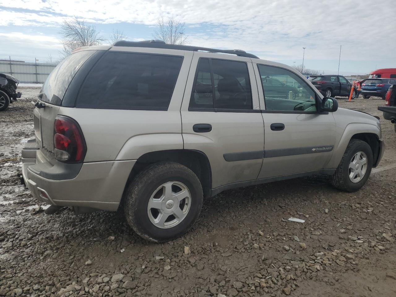 2003 Chevrolet TrailBlazer - Image 3