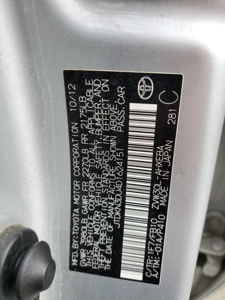 2013 Toyota Prius - Image 13