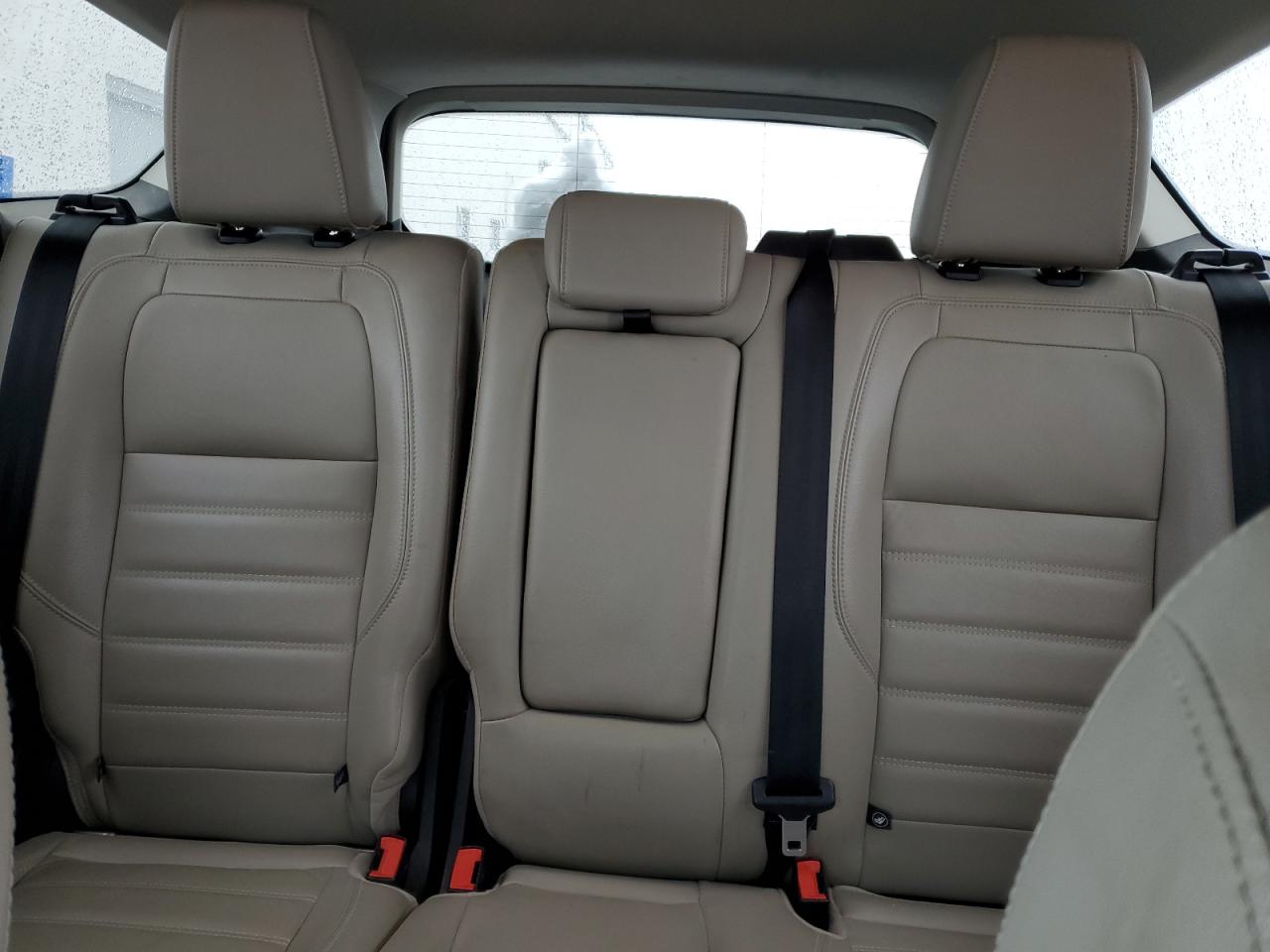 2019 Ford Escape - Image 10