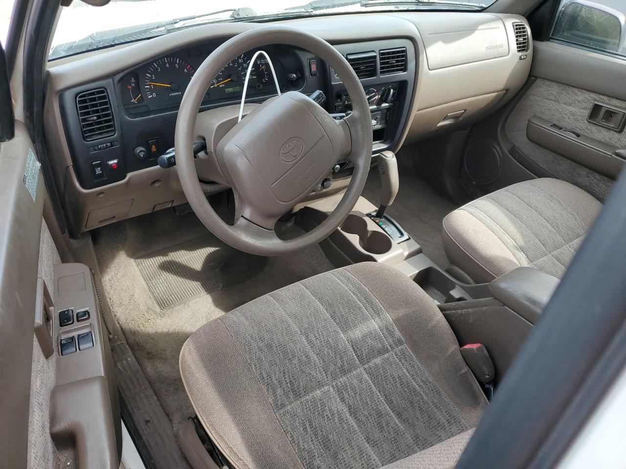 1999 Toyota Tacoma - Image 8