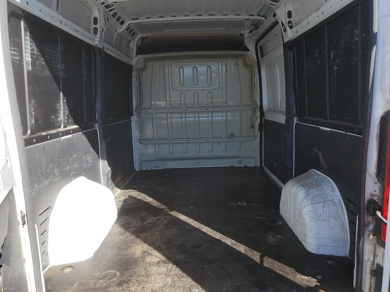 2018 RAM ProMaster City - Image 10