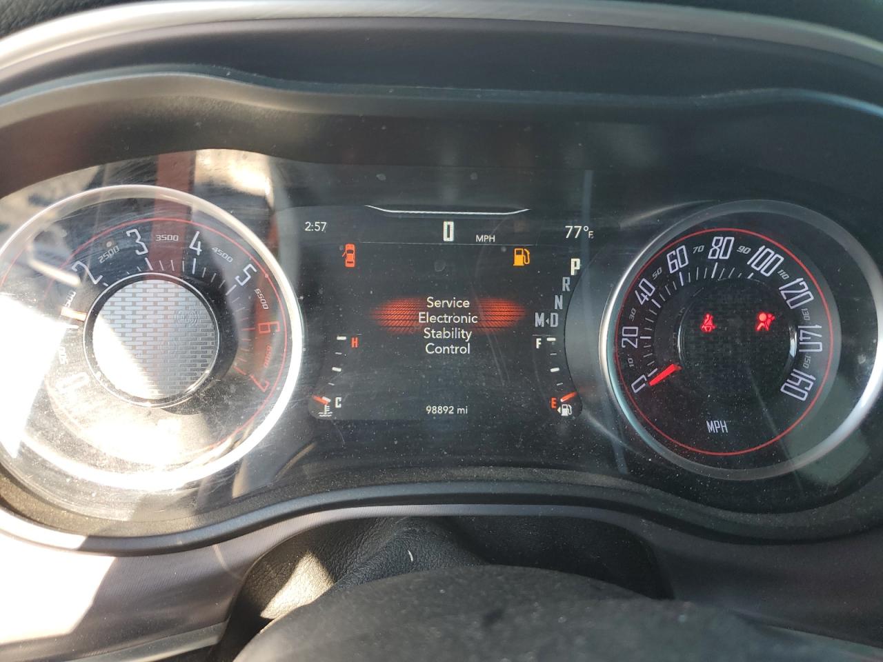 2019 Dodge Challenger - Image 9