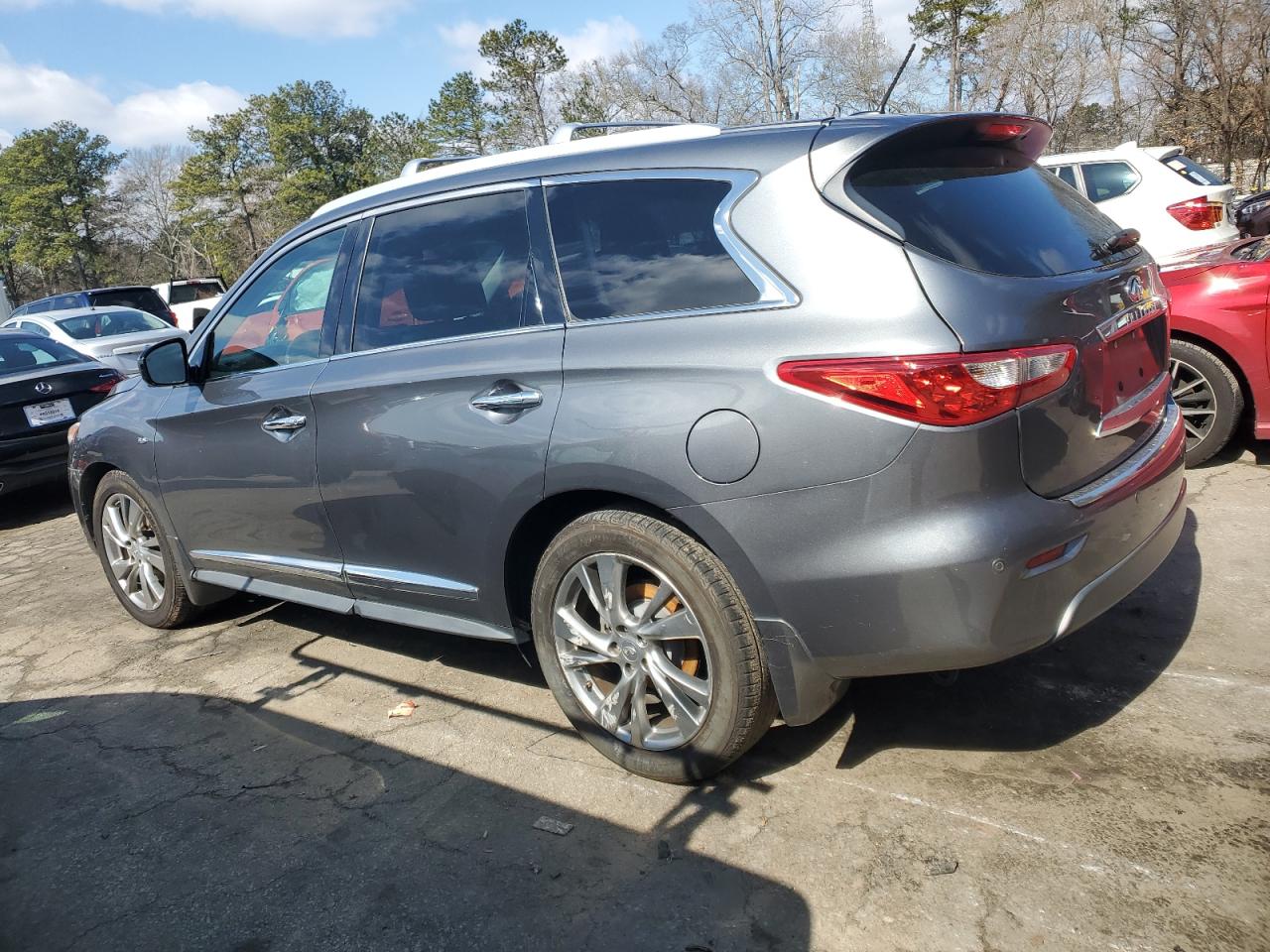 2015 Infiniti QX60 - Image 2