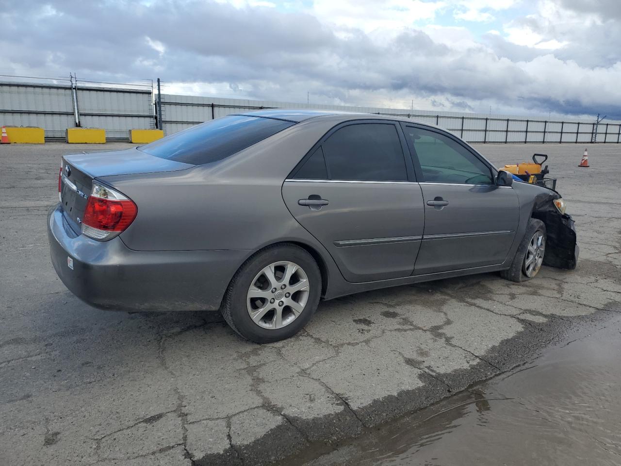 2006 Toyota Camry - Image 3