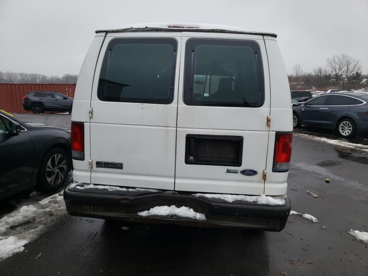 2009 Ford Econoline - Image 6