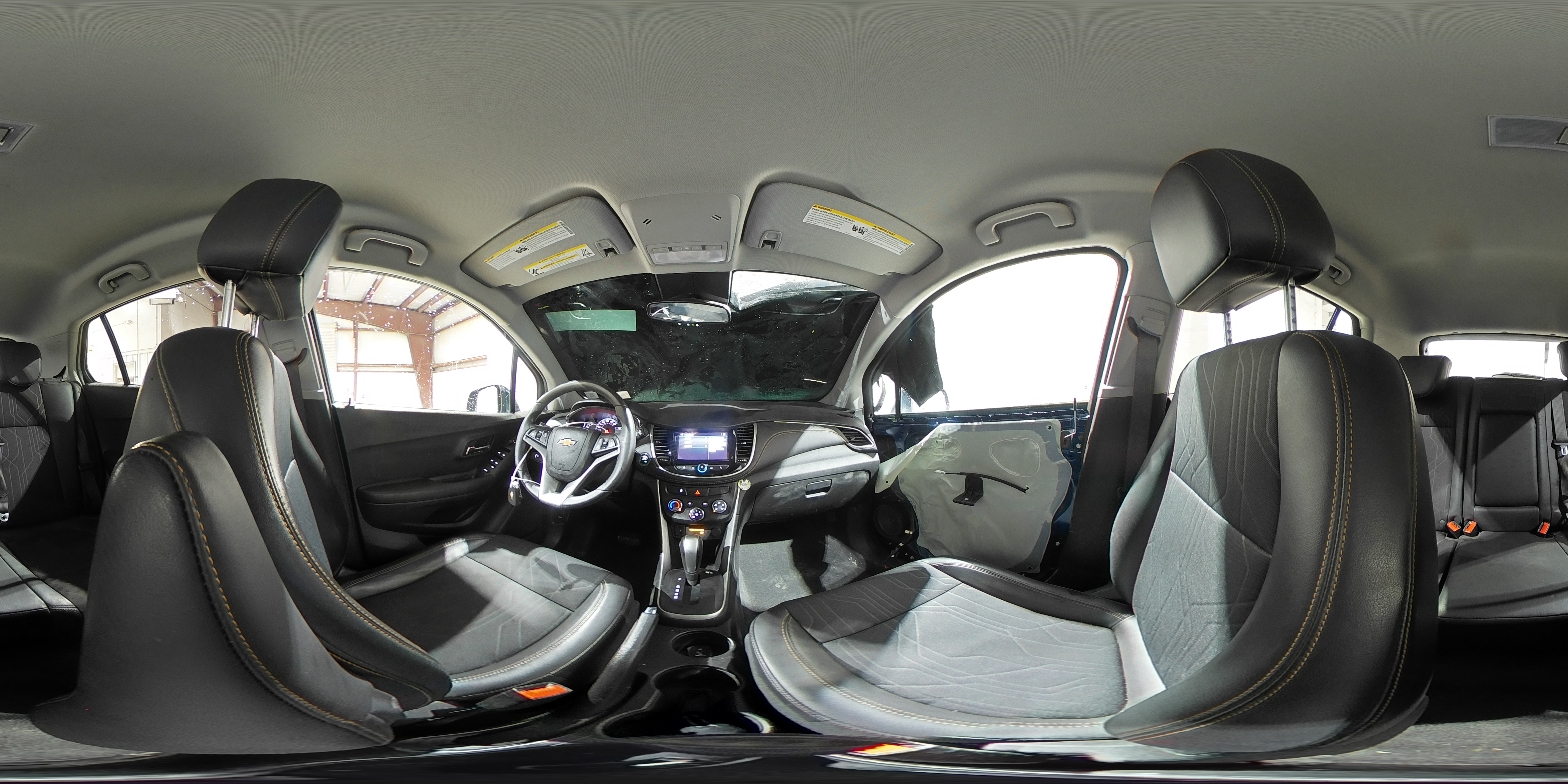 2020 Chevrolet Trax - Image 16