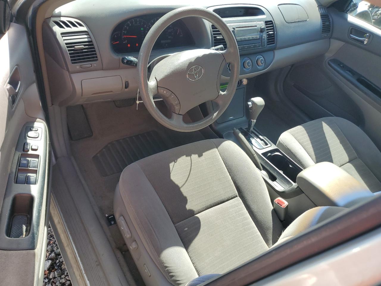 2006 Toyota Camry - Image 8