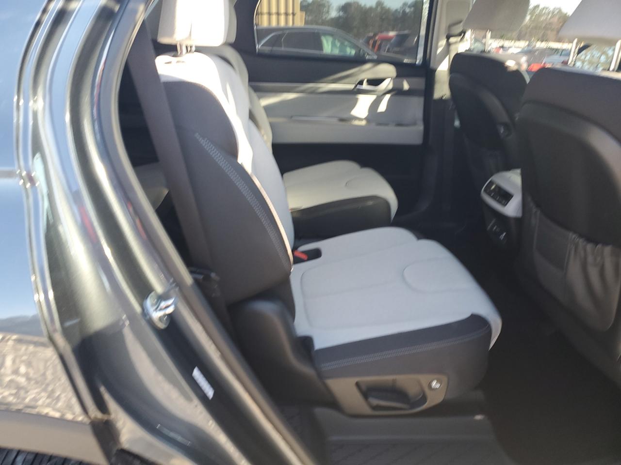 2021 Hyundai Palisade - Image 11