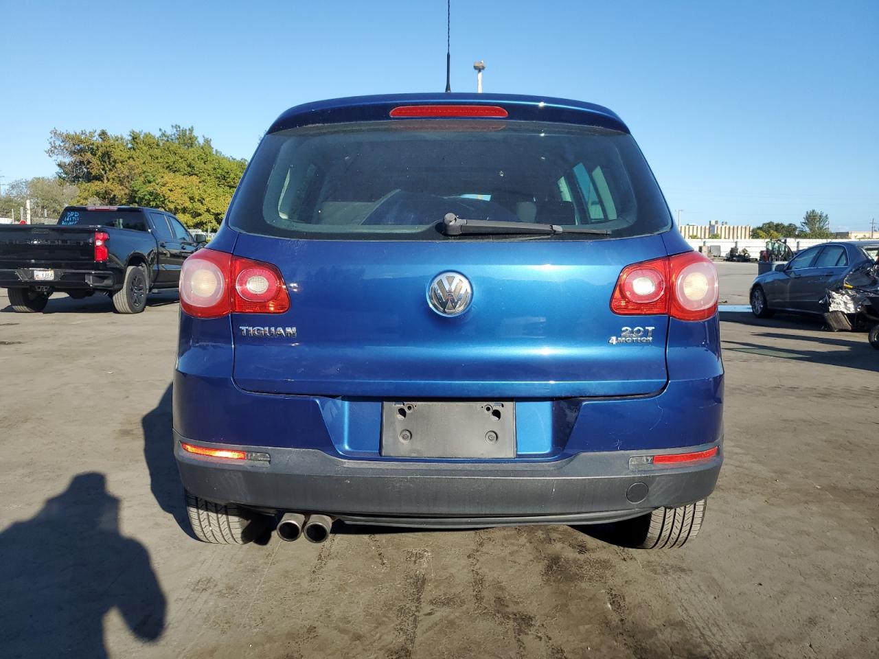 2009 Volkswagen Tiguan - Image 6