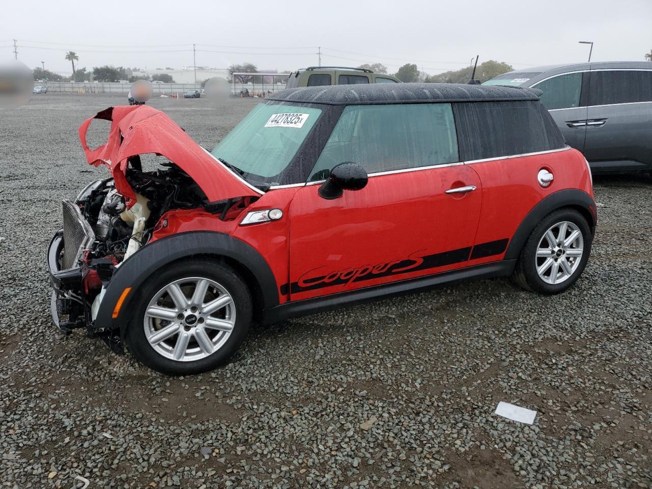 2013 MINI Cooper - Image 1