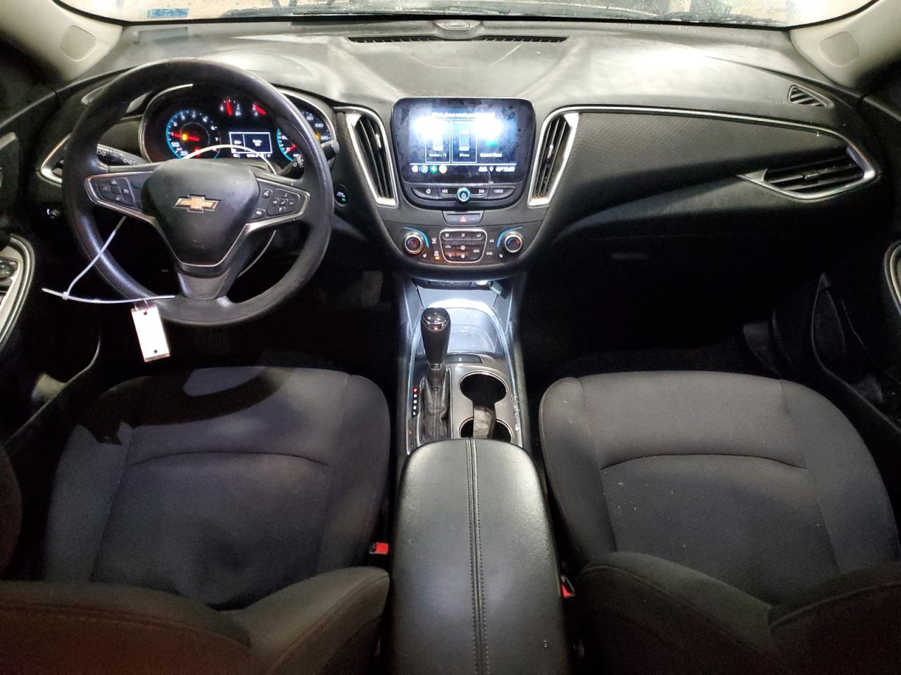 2019 Chevrolet Malibu - Image 8