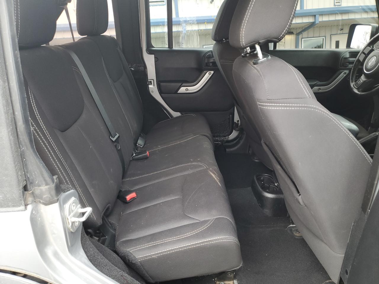 2014 Jeep Wrangler - Image 10