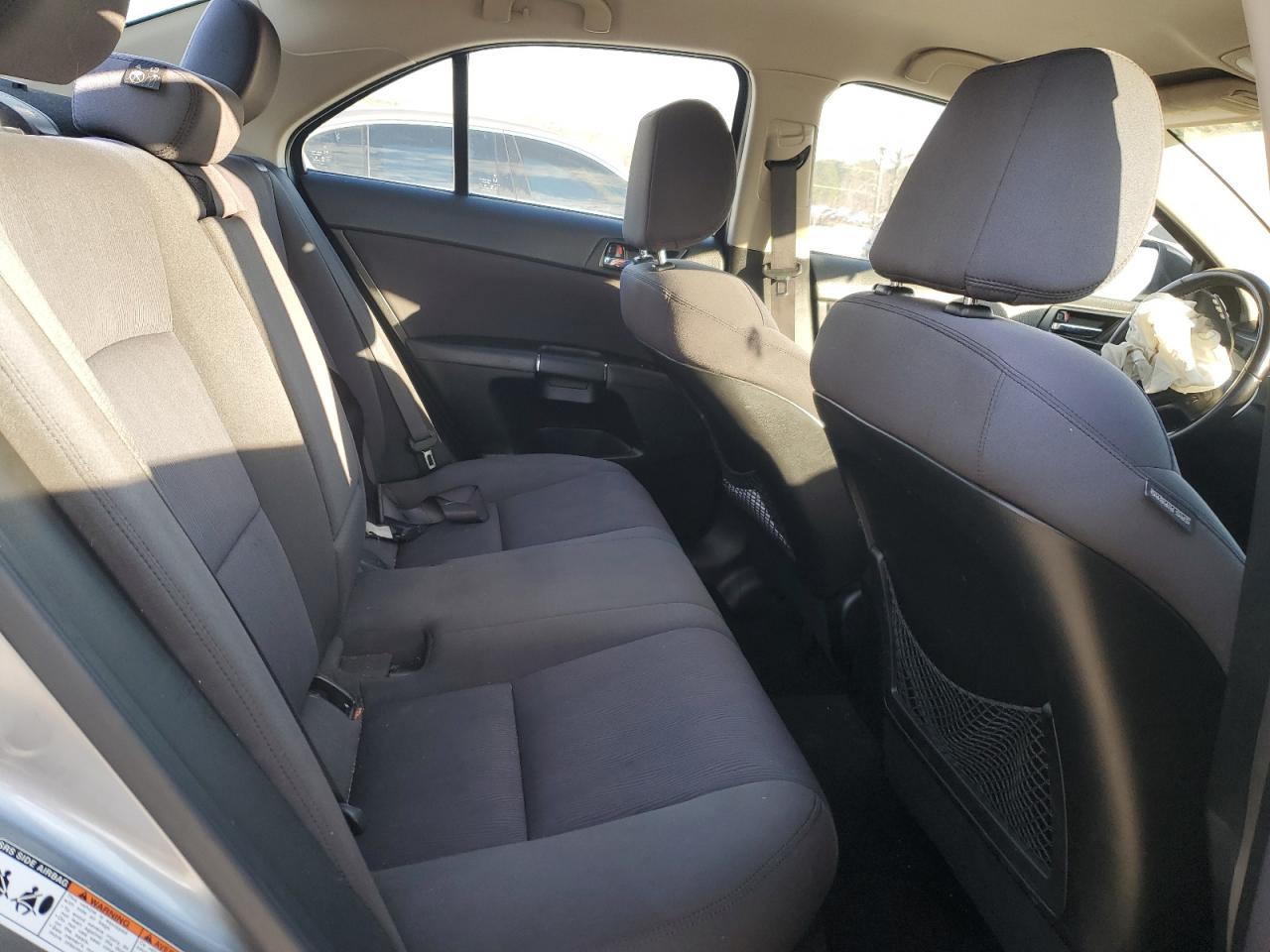 2011 Suzuki Kizashi - Image 10