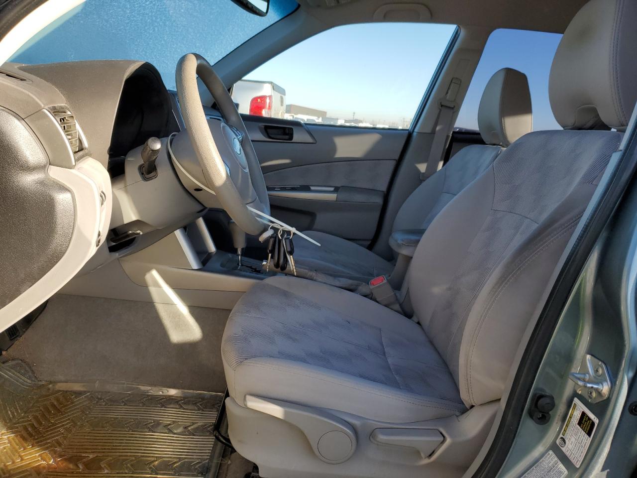 2010 Subaru Forester - Image 7