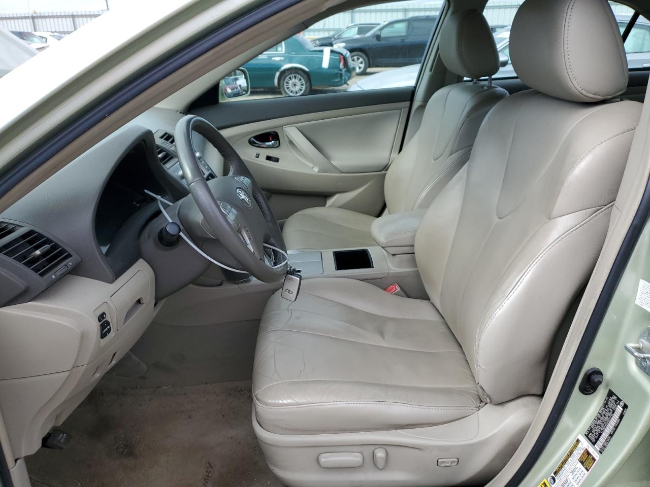 2009 Toyota Camry - Image 7