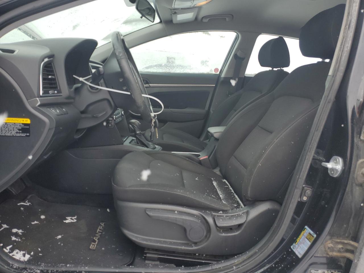 2017 Hyundai Elantra - Image 7