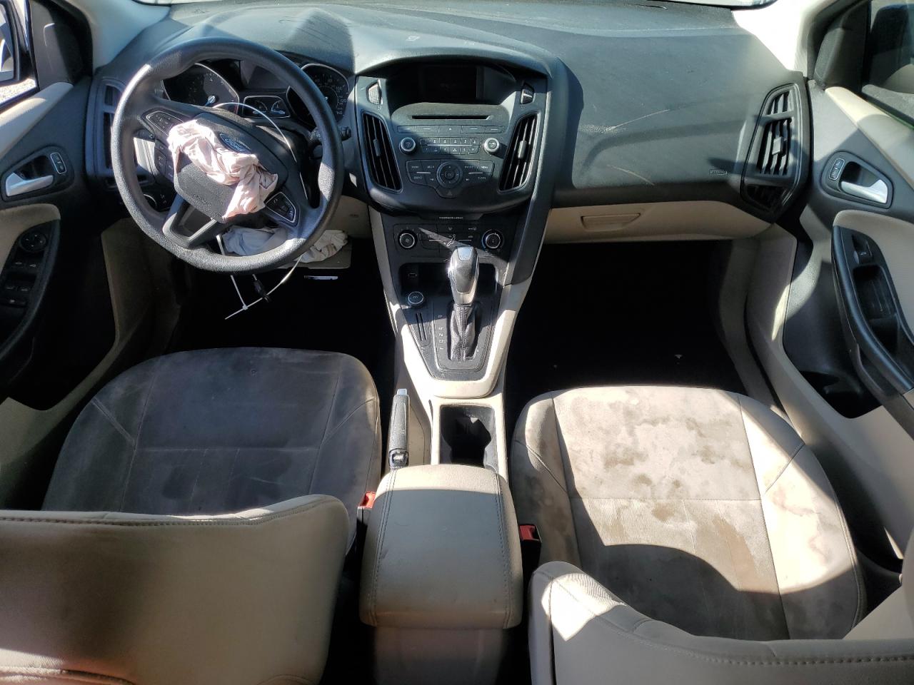 2015 Ford Focus Se VIN: 1FADP3K27FL263659 Lot: 46137805