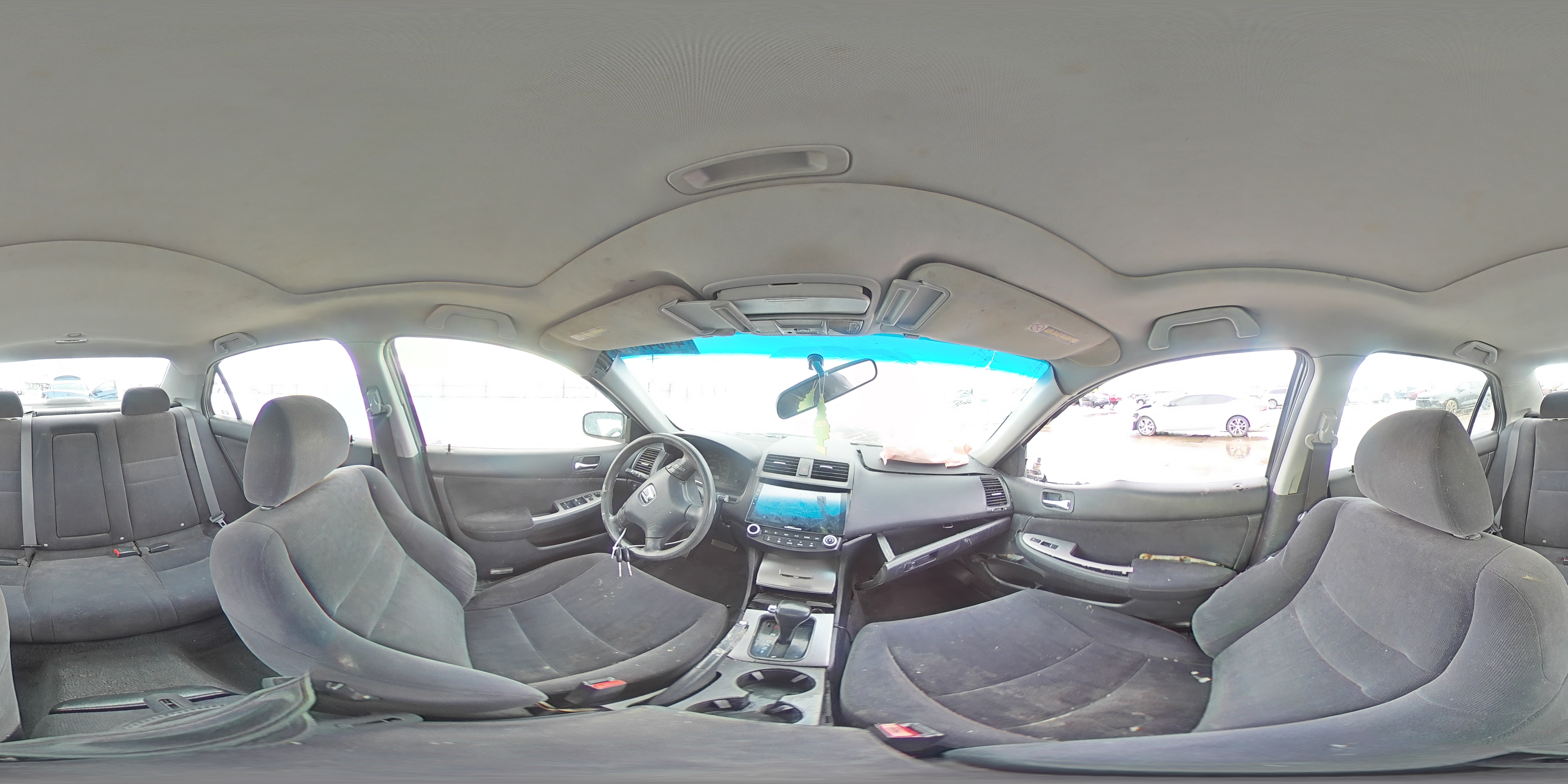 2003 Honda Accord - Image 13